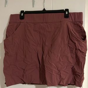 Columbia skort , reddish/purple XL